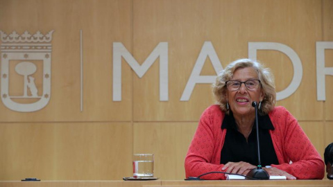 La alcaldesa de Madrid, Manuela Carmena durante de la rueda de prensa en el Palacio de Cibeles en la que ha confirmado la reelección a la Alcaldía de Madrid. EFE/Zipi