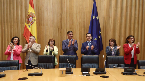 El presidente del Gobierno, Pedro Sánchez, en el Congreso de los Diputados este miércoles con motivo de un encuentro con sus diputados y senadores.