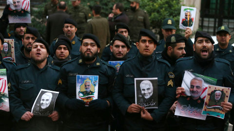 Protesta contra el asesinato del general iraní Soleimani frente a la oficina de las Naciones Unidas en Teherán. REUTERS