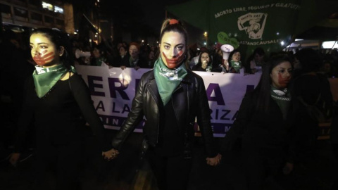 25/07/2018. Manifestación a favor del aborto libre, seguro y gratuito en la capital de Chile. EFE