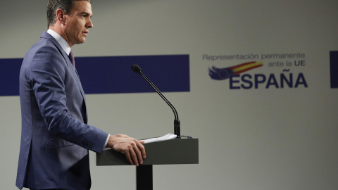 El presidente del Gobierno, Pedro Sánchez, durante su rueda de prensa en Bruselas este martes.