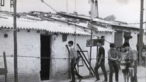 Entrada al Club Proa del Cerro del Tío Pío. CARLOS PÉREZ-DÍAZ