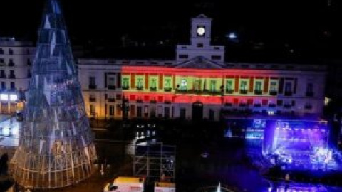 "Los fachotas lloran porque un arreglo floral tapa la bandera": la derecha acusa de censura a TVE en Nochevieja