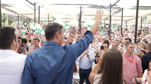 11/06/2022 El secretario general del PSOE y presidente del Gobierno, Pedro Sánchez, junto al candidato a la Presidencia de la Junta de Andalucía, Juan Espadas, en el acto electoral de campaña en Cártamar (Málaga)