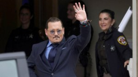 El jurado falla a favor de Johnny Depp en la demanda por difamación y condena a Amber Heard a pagarle 15 millones