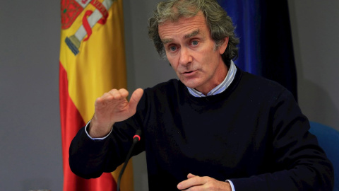 El director del Centro de Alertas y Emergencias (CCAES), Fernando Simón, durante la rueda de prensa para evaluar el estado de la pandemia de la COVID-19, este jueves en el Ministerio de Sanidad, en Madrid.