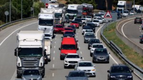 Sant Joan provoca un altre col·lapse viari a les grans artèries de Catalunya amb més de 60 quilòmetres de cues