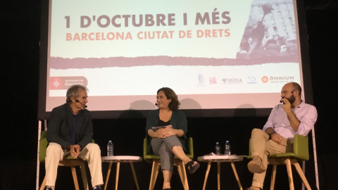 Javier Pérez Royo, Ada Colau i Marcel Mauri en la cloenda de les jornades '1 d'octubre i més. Barcelona ciutat de drets', a la presó Model / MD