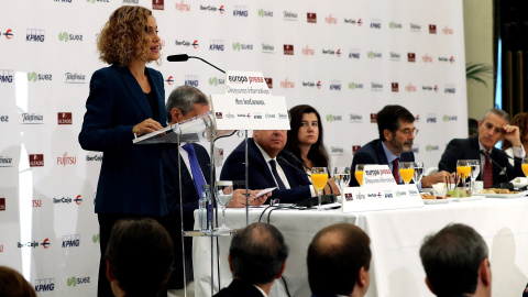 La ministra de Política Territorial, Meritxell Batet, durante su intervención en un desayuno informativo. EFE/Ballesteros