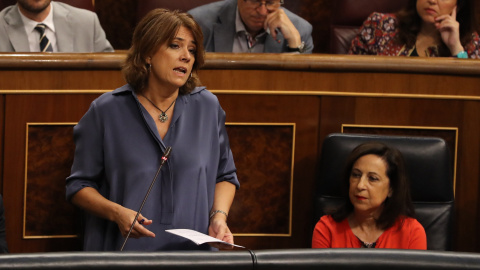 La ministra de Justicia Dolores Delgado durante su intervención en la sesión de control al Ejecutivo que se ha celebrado el Congreso de los Diputados - EFE/Ballesteros