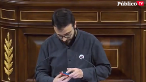 Pablo Hasél suena en el Congreso de los Diputados el día de su detención