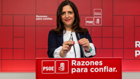 La portavoz del comité electoral del PSOE, Esther Peña, durante la rueda de prensa tras la reunión constitutiva del Comité Electoral, en la sede del PSOE de Ferraz en Madrid. EFE/Rodrigo Jimenez