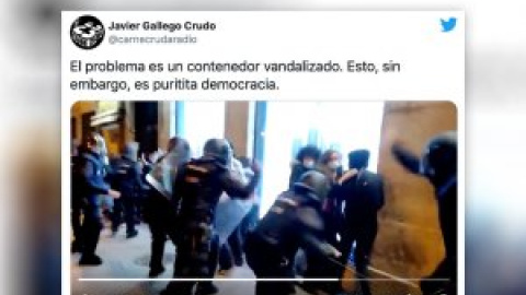 Indignación en Twitter ante las imágenes de las cargas en Sol: "Qué bonita democracia plena"