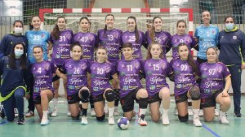 El Balonmano La Calzada y el histórico abandono de los gobiernos asturianos con el deporte femenino