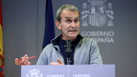 El director del Centro de Coordinación de Alertas y Emergencias Sanitarias, Fernando Simón, ofrece una rueda de prensa en la sede del Ministerio de Sanidad, este lunes en Madrid.