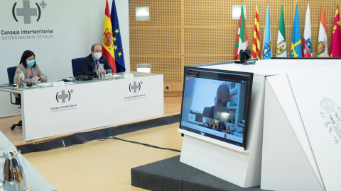 La ministra de Sanidad, Carolina Darias, preside por videoconferencia, con el ministro de Política Territorial y Función Pública, Miquel Iceta, la reunión del Consejo Interterritorial del Sistema Nacional de Salud, este miércoles en Madrid