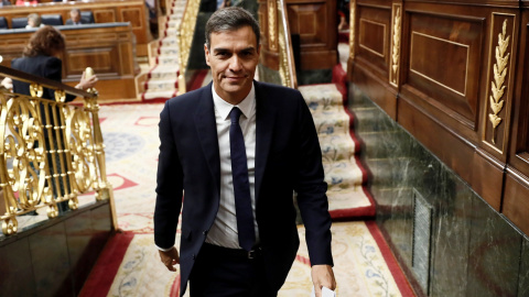 El presidente del Gobierno, Pedro Sánchez, tras asistir a la sesión de control al Ejecutivo en el Congreso de los Diputados. EFE/Mariscal