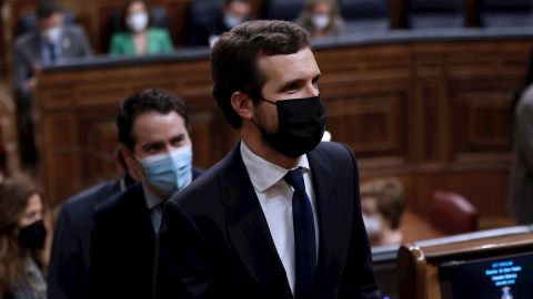 El líder del Partido Popular, Pablo Casado, asiste este miércoles, a la primera sesión de control al Gobierno en el Congreso desde el mes de diciembre.