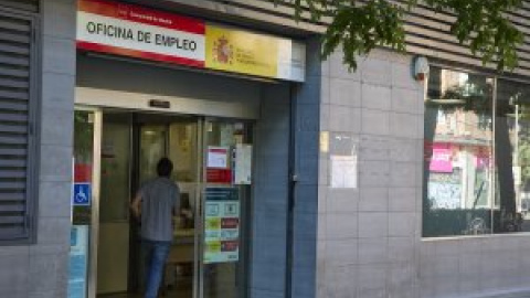 El paro aumenta en 3.230 personas en julio, pero sigue por debajo de los 2,9 millones de desempleados