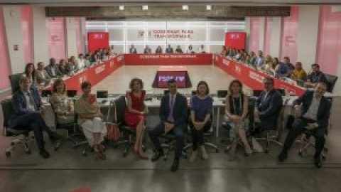 El PSOE abordará cambios en la dirección de Ferraz y en los grupos parlamentarios