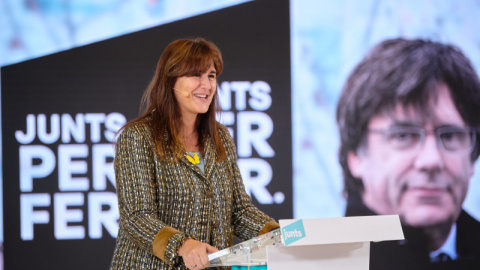 Laura Borràs en el acto central de campaña en Vic (Barcelona).  JULIO DÍAZ (JUNTSXCAT)