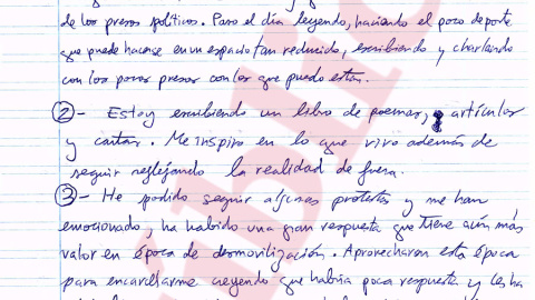 Cuartilla con las respuestas enviadas por Pablo Hasél desde prisión.