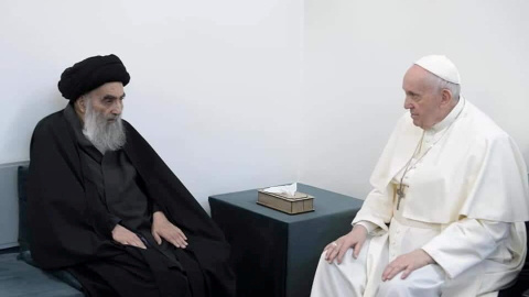 El papa Francisco junto al Ayatolá Al Sistani.