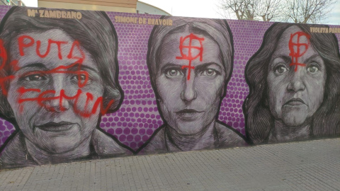 Mural feminista vandalizado en Gandia, Valencia.