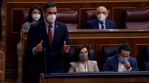 10/03/2021.-El presidente del Gobierno, Pedro Sánchez, hoy miércoles, durante el pleno del Congreso de los Diputados en la sesión de control al Gobierno .-EFE/Chema Moya