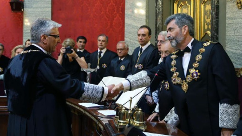 Carlos Lesmes junto a Luis María Díez-Picazo. EFE