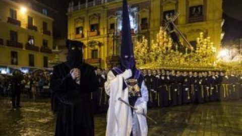 Sánchez aparca el laicismo y mantiene los indultos de Semana Santa