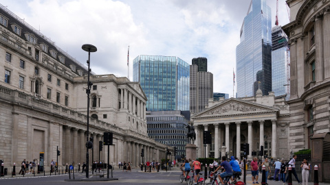 Vista de la sede del Banco de Inglaterra, en la City londinense. REUTERS/Maja Smiejkowska