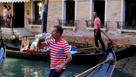 Gondolero en Venecia