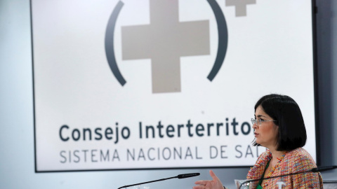 La Ministra de Sanidad, Carolina Darias, ofrece una rueda de prensa para explicar los acuerdos del Consejo Interterritorial del Sistema Nacional de Salud, este miércoles en Madrid.