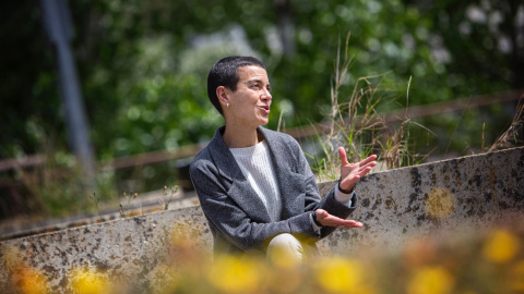 La sociòloga Sara Moreno durant l'entrevista amb Públic a la Universitat Autònoma de Barcelona.