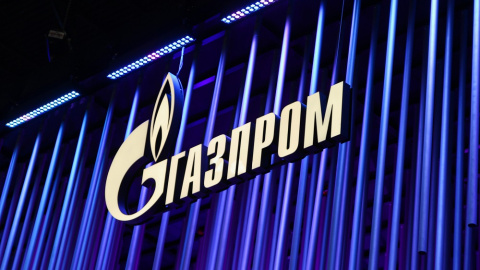 19/07/2022. Vista del logotipo de 'Gazprom', en el Fondo de Economía Internacional de San Petersburgo, a 15 de junio de 2022.