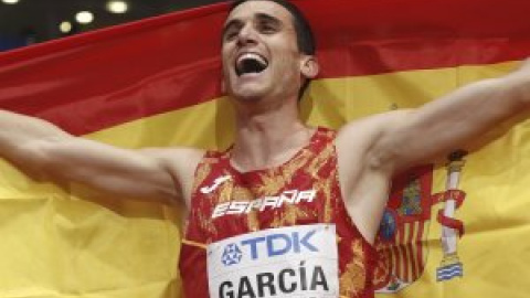 Mariano García logra en 800 metros el segundo oro español en Mundiales bajo techo