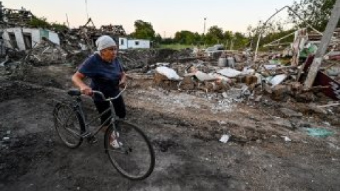 Aumenta a 25 el número de muertos tras el ataque ruso a una estación de tren en Dnipropetrovsk, Ucrania