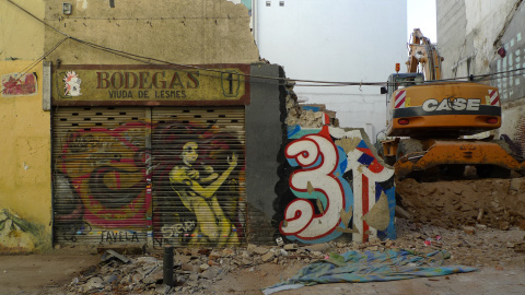 Instantánea de un derrumbe en la calle Rodas.- JUANJO LÓPEZ