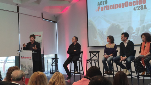 El actor Antonio de la Torre, en el acto participoydecido, organizado por las centrales sindicales CCOO y UGT