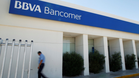 Una sucursal de BBVA Bancomer (la enseña del banco español en México) en Ciudad Juarez. REUTERS/Jose Luis Gonzalez