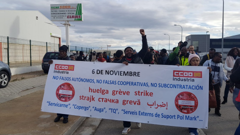 Manifestación de trabajadores de la industria cárnica en Zaragoza.