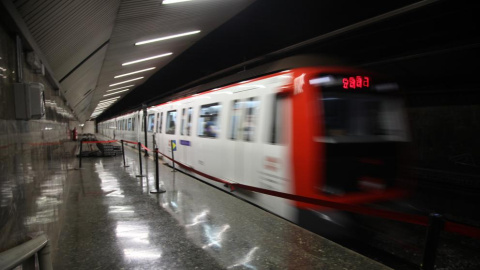 Foto de archivo del metro de Barcelona. / EFE