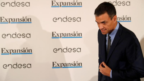 El presidente del Gobierno, Pedro Sánchez , a su llegada a la celebración del 31 aniversario del diario Expansión. EFE/JuanJo Martín