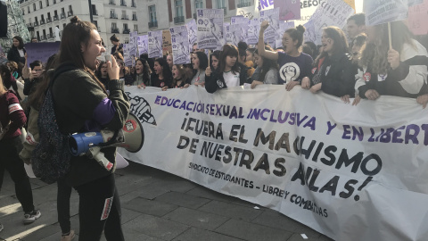 Algunas de las feministas en la movilización estudiantil en Madrid por una educación no sexualizada - Arancha Ríos