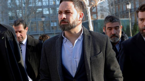 12/02/2019.- El líder de Vox, Santiago Abascal, a su llegada al Tribunal Supremo, donde hoy se inicia el juicio del "procés", en el que están acusados doce líderes independentistas, incluido el exvicepresident Oriol Junqueras, por el proceso soberanis