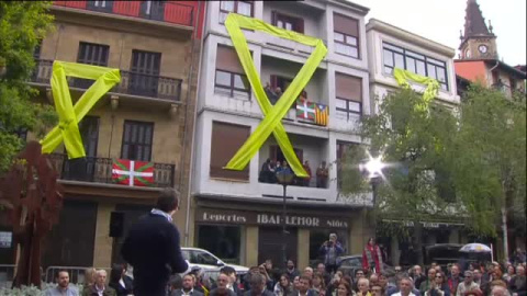 Los vecinos de RenterÃ­a reciben a Albert Rivera con una 'cacerolada'