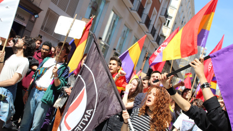 Imagen de la manifestación conmemorativa de la II República. 14/04/2019. PAOLA ARAGÓN