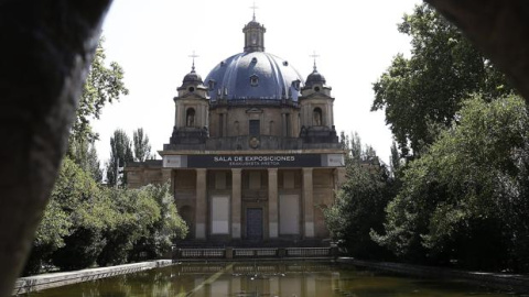 Exterior del Monumento a los Caídos de Pamplona. EFE/Archivo