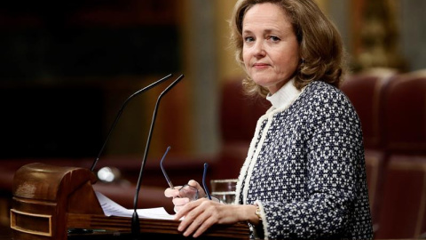 La ministra de Economía, Nadia Calviño, durante su intervención ante el pleno del Congreso de los Diputados. EFE/Mariscal